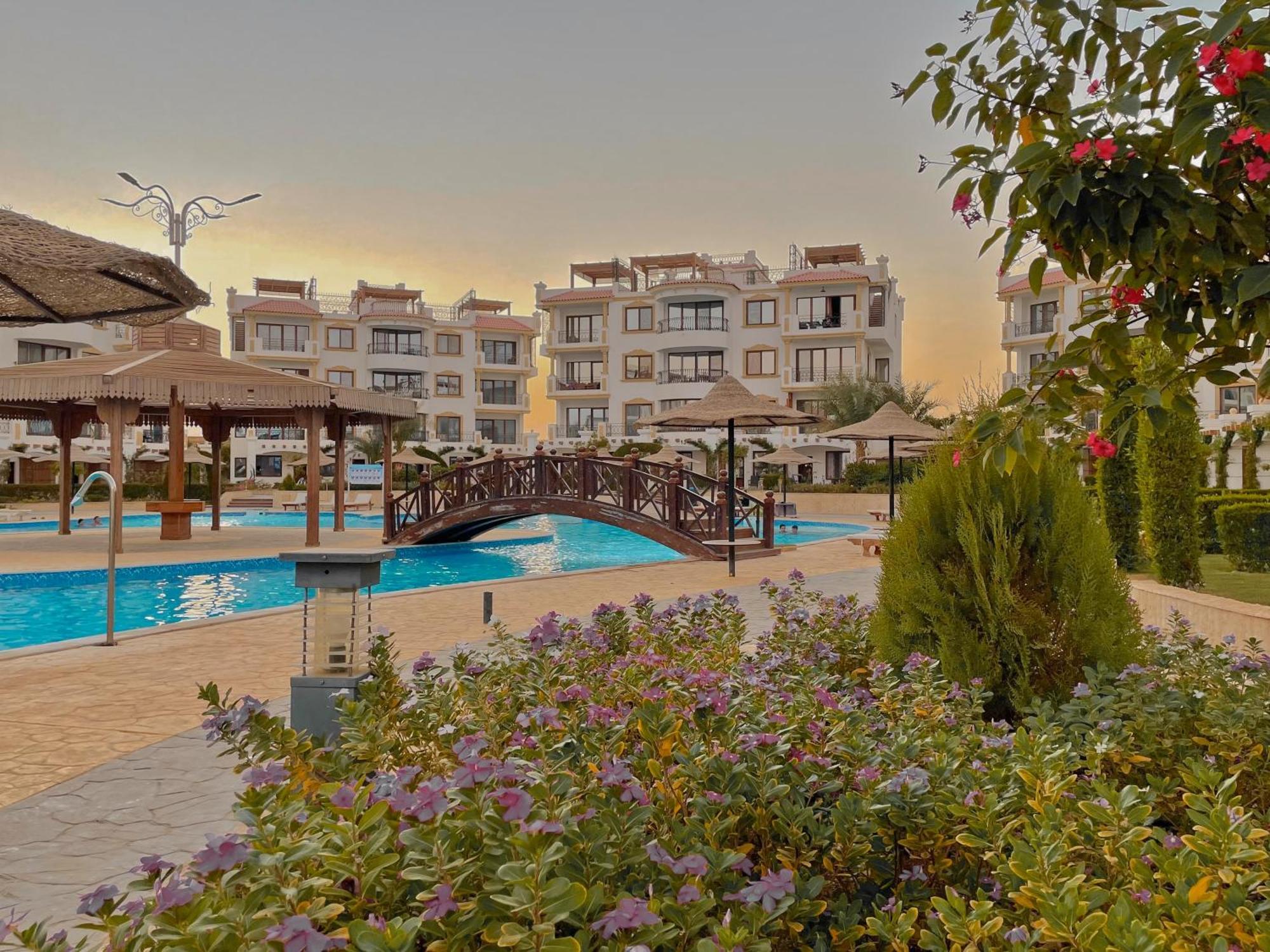 Sharm Hills Aqua Park Resort Buitenkant foto